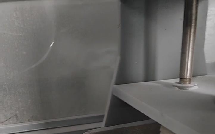 為什么玻璃鋼橋架可以防腐？